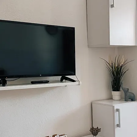 Zoe's Apartment *
