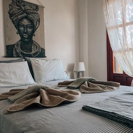 Zoe's Apartment